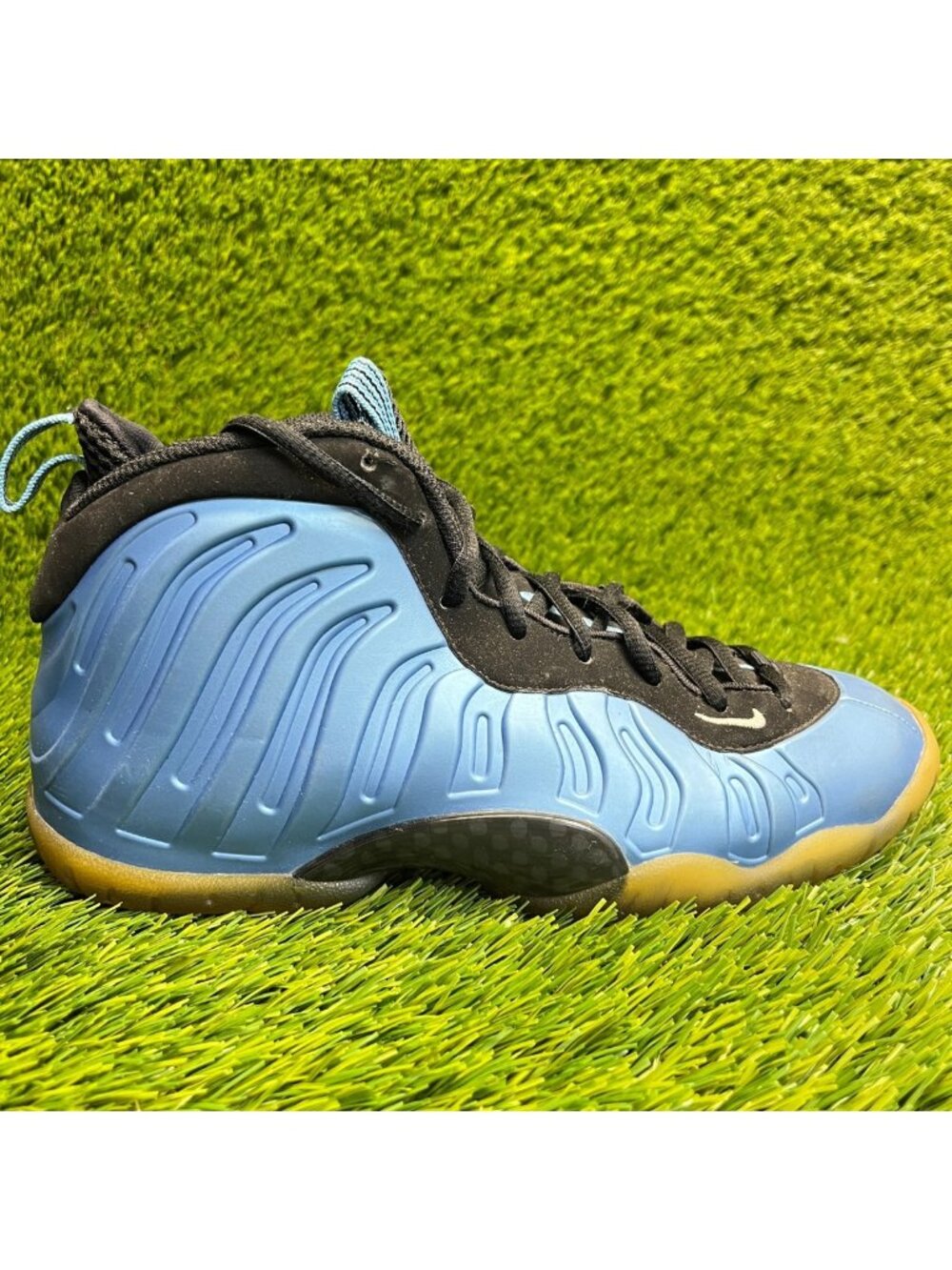 Nike Air Foamposite One University Blue Boys Size 6Y Basketball Shoes Sneakers